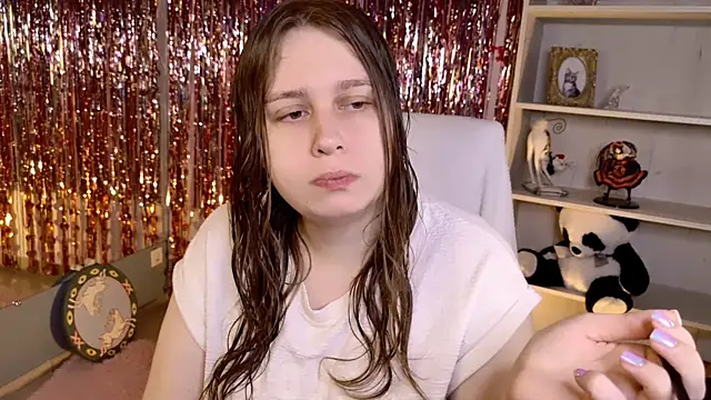 FioraMarmoris online show from 07/25/26, 06:00