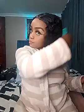 Queen-Chocolate online show from 03/19/26, 11:31