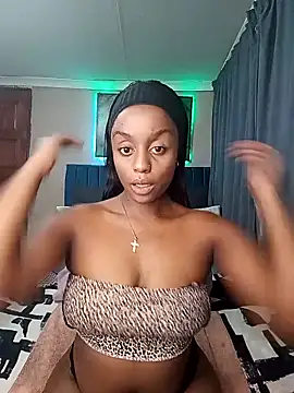 Queen-Chocolate online show from 04/19/26, 10:56