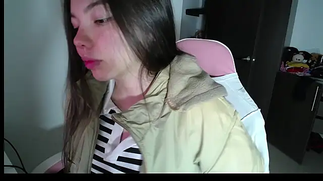 Snapshot of venelope1 chatting on 07/03/26, 03:24 venelope1 online show from 07/03/26, 03:24