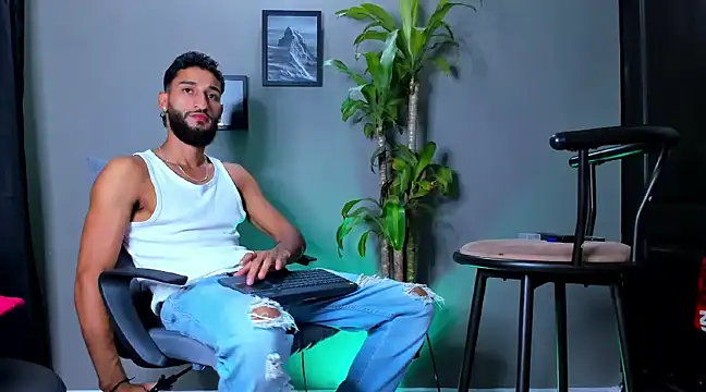 Damian 022 online show from 01/08/25, 10:37