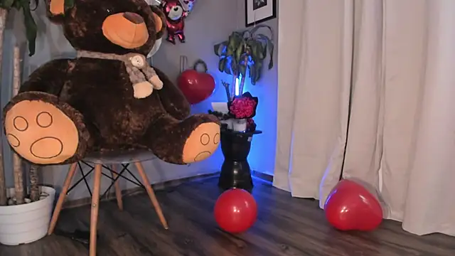 angeli sexi online show from 02/15/26, 12:18