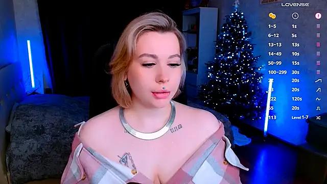 Snapshot of Blueberry-baby chatting on 01/28/25, 05:56 Blueberry-baby online show from 01/28/25, 05:56