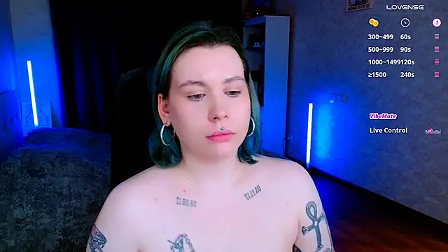 Snapshot of Blueberry-baby chatting on 03/19/25, 01:21 Blueberry-baby online show from 03/19/25, 01:21