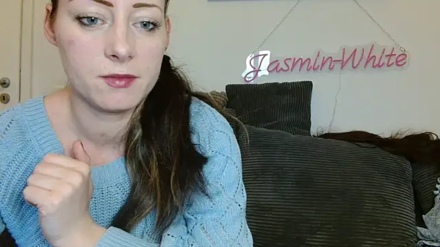 Jasmin-White online show from 04/23/26, 12:40