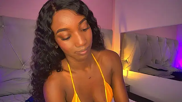 FiorelaLenin online show from 04/11/26, 04:44