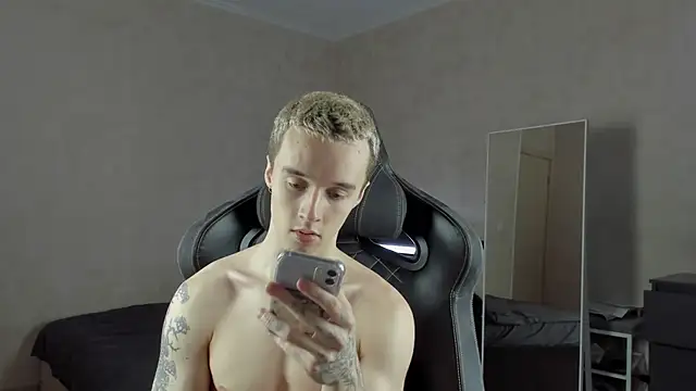 MasonWarholl online show from 12/11/24, 12:34