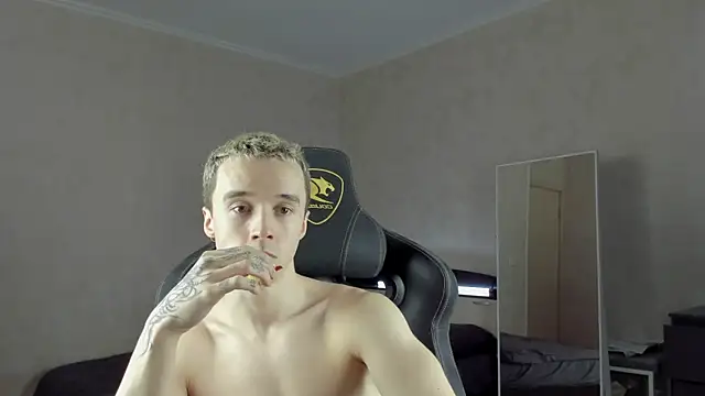 MasonWarholl online show from 12/11/24, 03:37