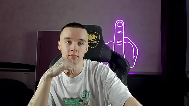 MasonWarholl online show from 12/14/24, 03:36