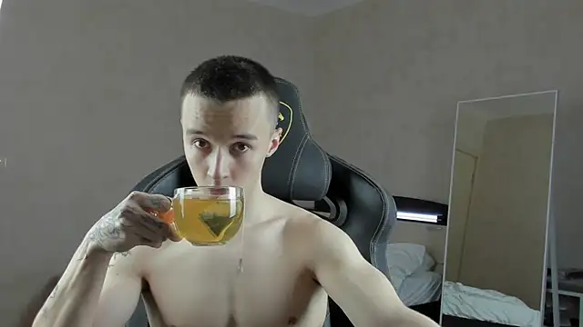 MasonWarholl online show from 12/23/24, 10:33