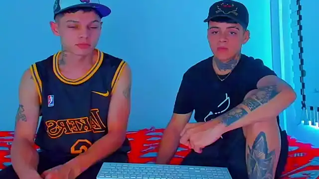 HOT boy2025 online show from 03/08/25, 10:56