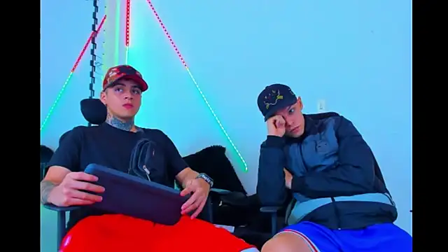 HOT boy2025 online show from 09/14/25, 05:17