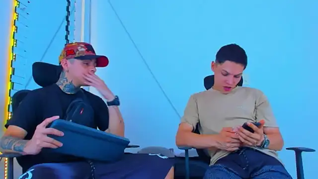 HOT boy2025 online show from 11/02/25, 04:31