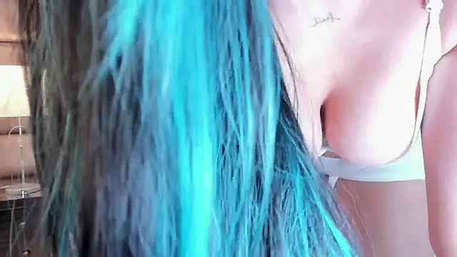 AnnyHizzle online show from 02/09/25, 01:55