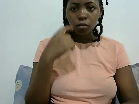 nelly shyn online show from 12/04/25, 09:01