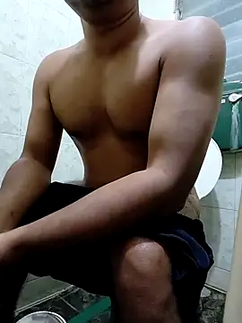 Snapshot of indianbull3684 chatting on 01/19/25, 05:07 indianbull3684 online show from 01/19/25, 05:07