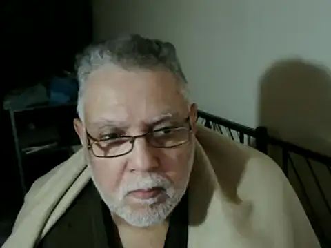 100Tauros online show from 11/18/25, 04:44