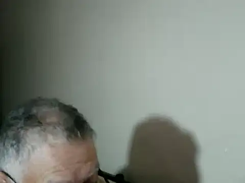 100Tauros online show from 11/22/25, 08:46