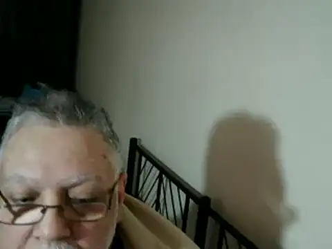 100Tauros online show from 11/23/25, 12:49