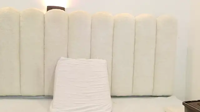 Snapshot of Juliabadlee chatting on 09/26/25, 09:08 Juliabadlee online show from 09/26/25, 09:08