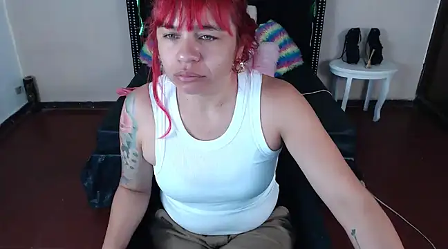 Snapshot of VioletaaaSlave chatting on 01/28/25, 11:28 VioletaaaSlave online show from 01/28/25, 11:28