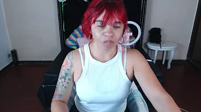 Snapshot of VioletaaaSlave chatting on 02/27/25, 11:20 VioletaaaSlave online show from 02/27/25, 11:20