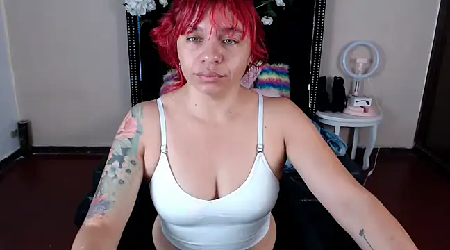 Snapshot of VioletaaaSlave chatting on 03/14/25, 11:34 VioletaaaSlave online show from 03/14/25, 11:34
