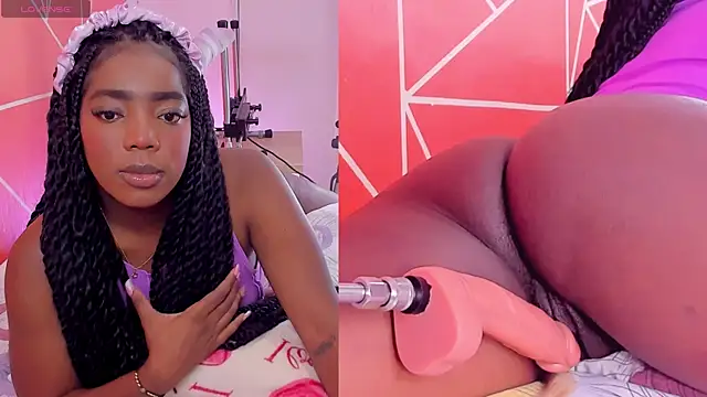 Snapshot of zoeethompson_cm chatting on 03/11/25, 11:12 zoeethompson cm online show from 03/11/25, 11:12