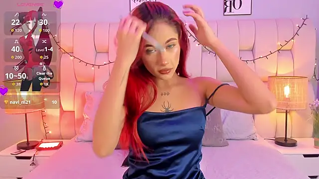 SkinnyFoxy online show from 11/28/25, 07:38