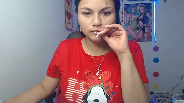 Snapshot of Zafiroweb09 chatting on 12/06/24, 09:46 Zafiroweb09 online show from 12/06/24, 09:46