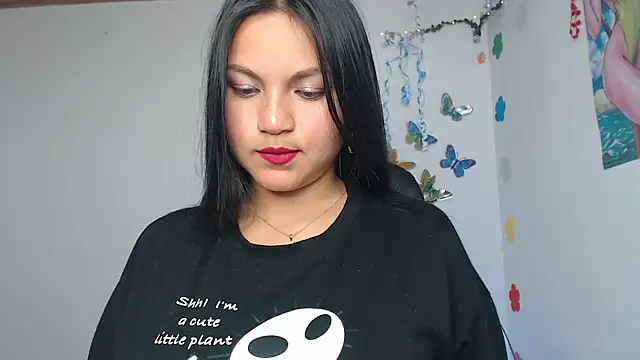 Snapshot of Zafiroweb09 chatting on 12/24/24, 07:17 Zafiroweb09 online show from 12/24/24, 07:17