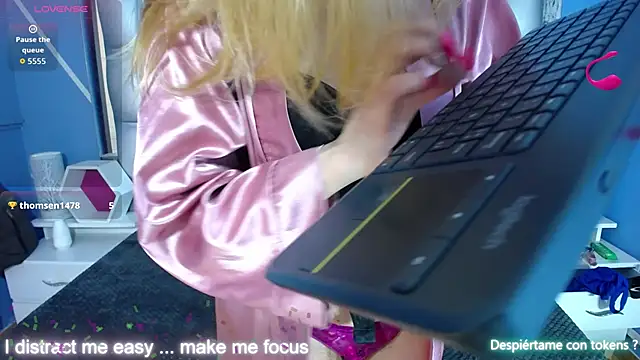 sophia ny online show from 09/27/25, 01:49