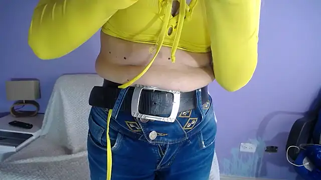 sophia ny online show from 04/20/26, 01:14