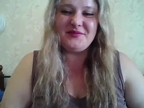Snapshot of ParisMimi chatting on 05/16/26, 06:21 ParisMimi online show from 05/16/26, 06:21