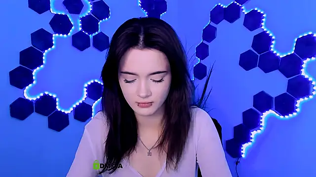 liana kisses online show from 03/14/26, 08:14