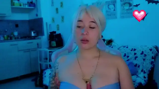 Snapshot of FernandaOrtegaaa chatting on 03/26/26, 12:17 FernandaOrtegaaa online show from 03/26/26, 12:17
