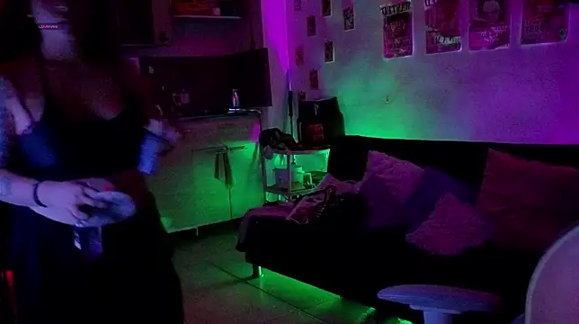 Snapshot of FernandaOrtegaaa chatting on 06/12/26, 01:48 FernandaOrtegaaa online show from 06/12/26, 01:48