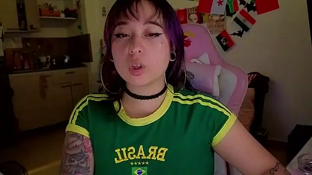 Snapshot of FernandaOrtegaaa chatting on 06/19/26, 11:52 FernandaOrtegaaa online show from 06/19/26, 11:52