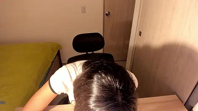 misstoya online show from 06/09/26, 01:06
