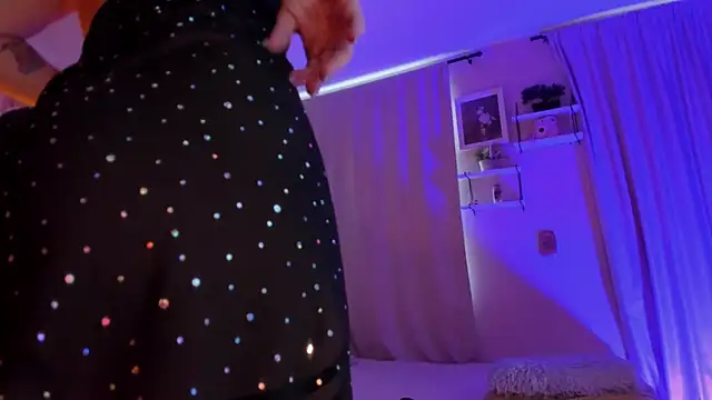 martinaaricci online show from 02/19/26, 03:19