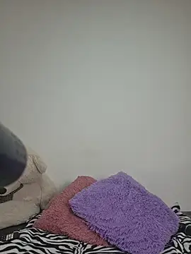 Snapshot of bigboobsrose1 chatting on 03/02/26, 10:49 bigboobsrose1 online show from 03/02/26, 10:49