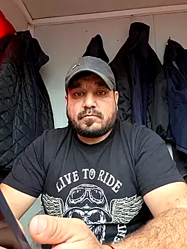 Futacisu online show from 11/09/25, 07:50