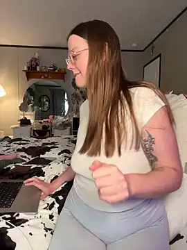 Snapshot of Sweetdee222x chatting on 11/07/25, 11:05 Sweetdee222x online show from 11/07/25, 11:05