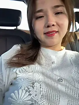 Efangfang online show from 02/03/25, 11:58