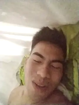 leyel00155 online show from 10/27/25, 01:04