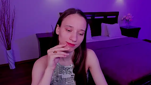 StaceySunny online show from 05/07/26, 05:18