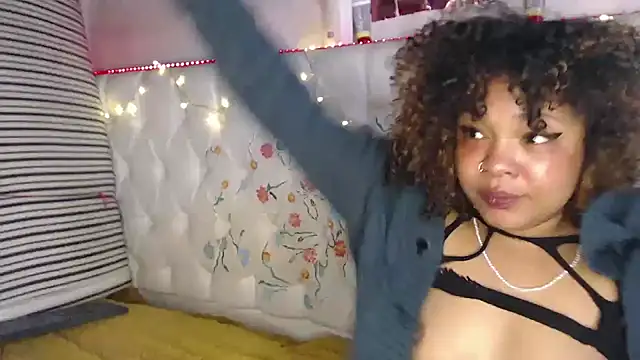 Snapshot of abbysuggar_ chatting on 02/14/25, 11:42 abbysuggar online show from 02/14/25, 11:42