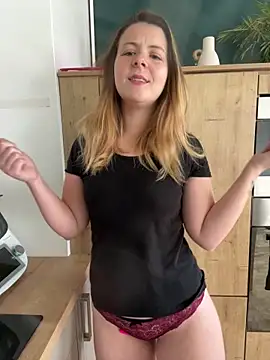 Nina blain online show from 04/13/26, 09:48