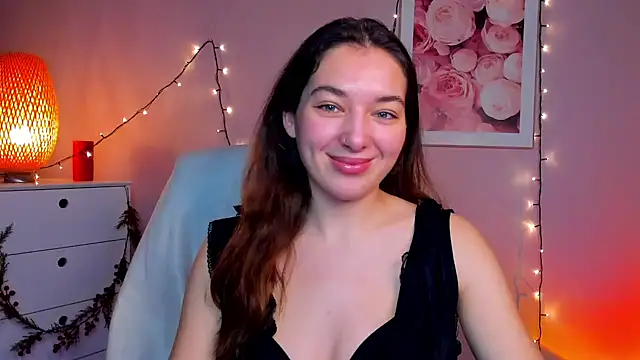 Snapshot of Meagn_Extasy chatting on 12/29/24, 11:07 Meagn Extasy online show from 12/29/24, 11:07