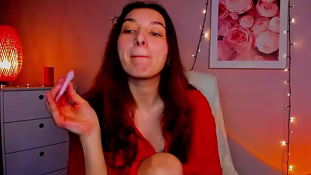 Snapshot of Meagn_Extasy chatting on 02/05/25, 02:16 Meagn Extasy online show from 02/05/25, 02:16